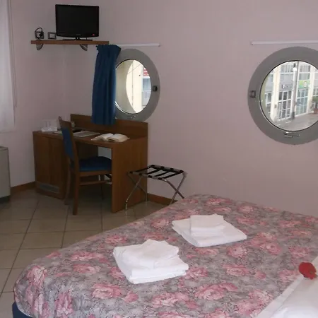Meuble Abatjour Otel *